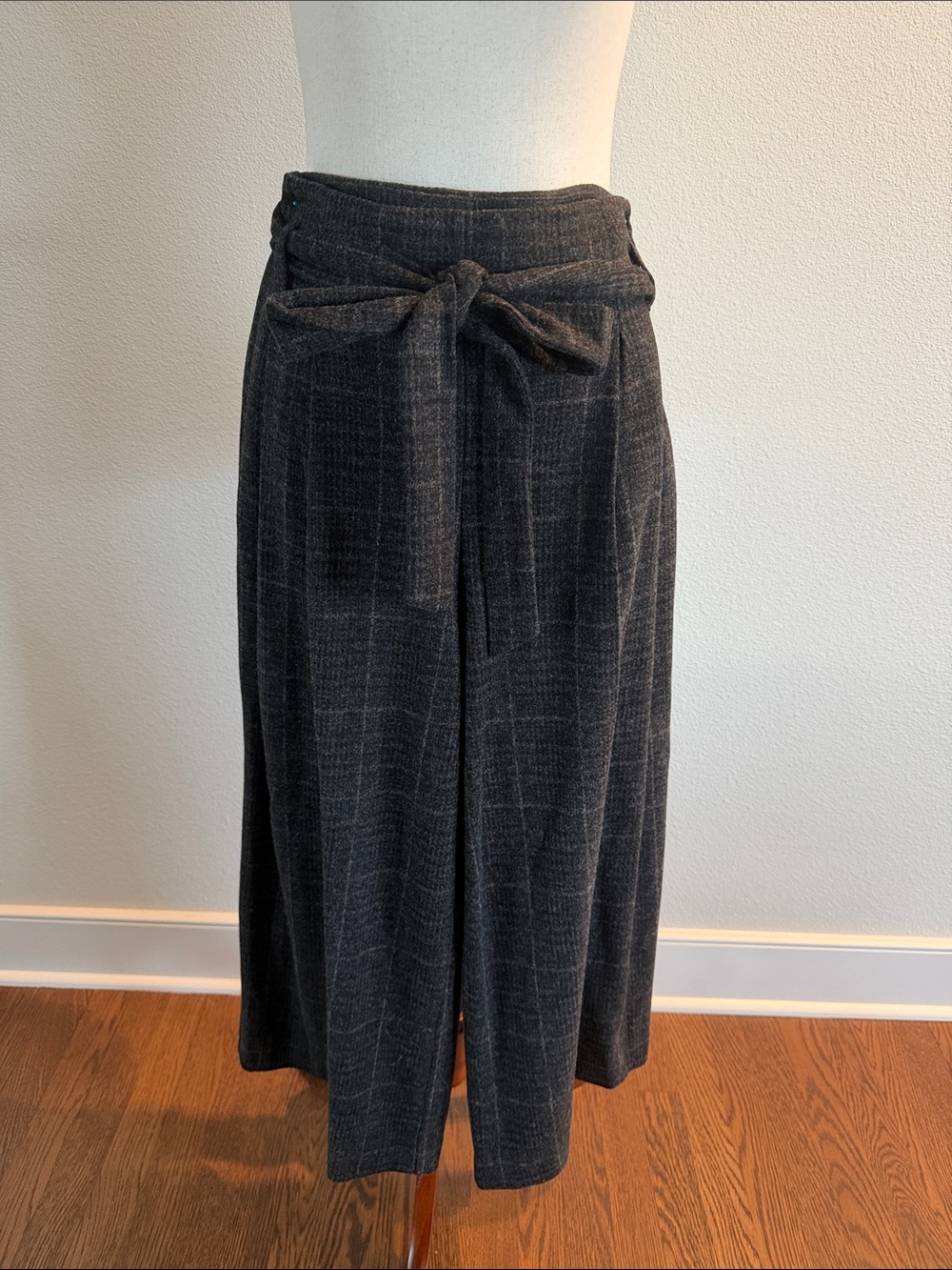 High-Waist Charcoal Plaid Wide-Leg Pant with Waist Tie